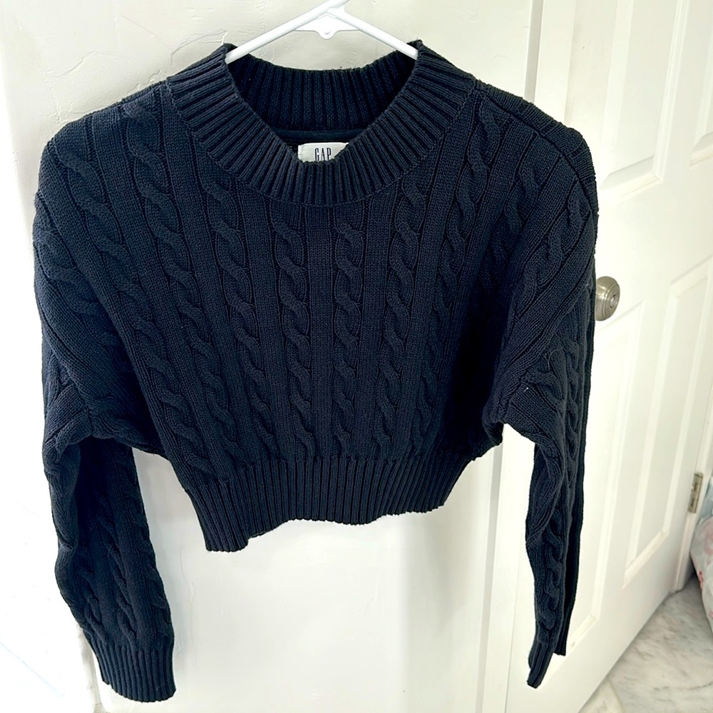 Girls cropped cable sweater
